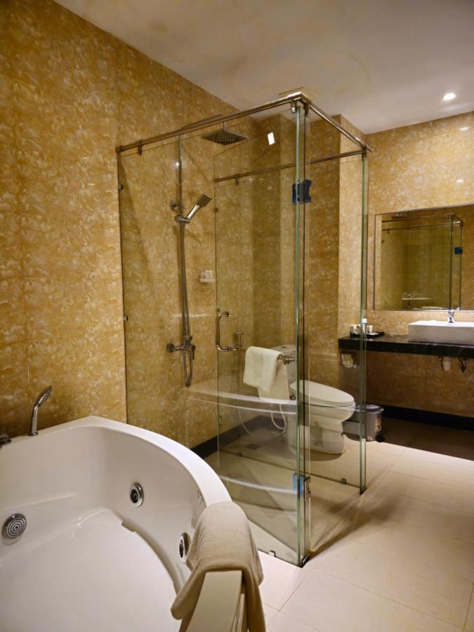 Grand Sydney Hotel Batam エクステリア 写真